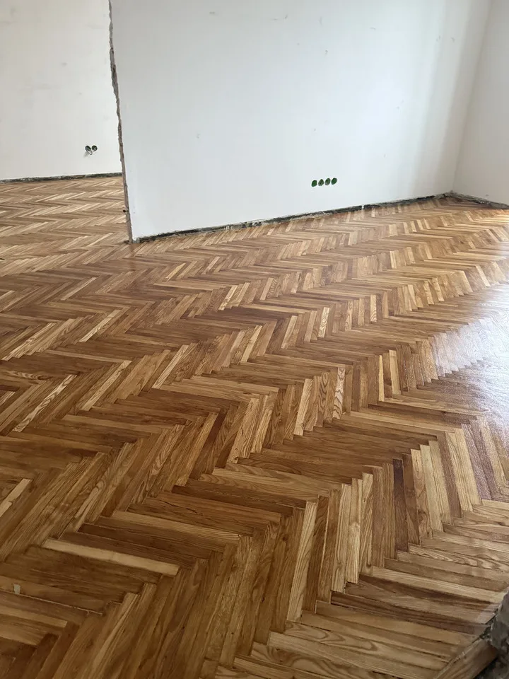 Циклевка паркета Киев Оля